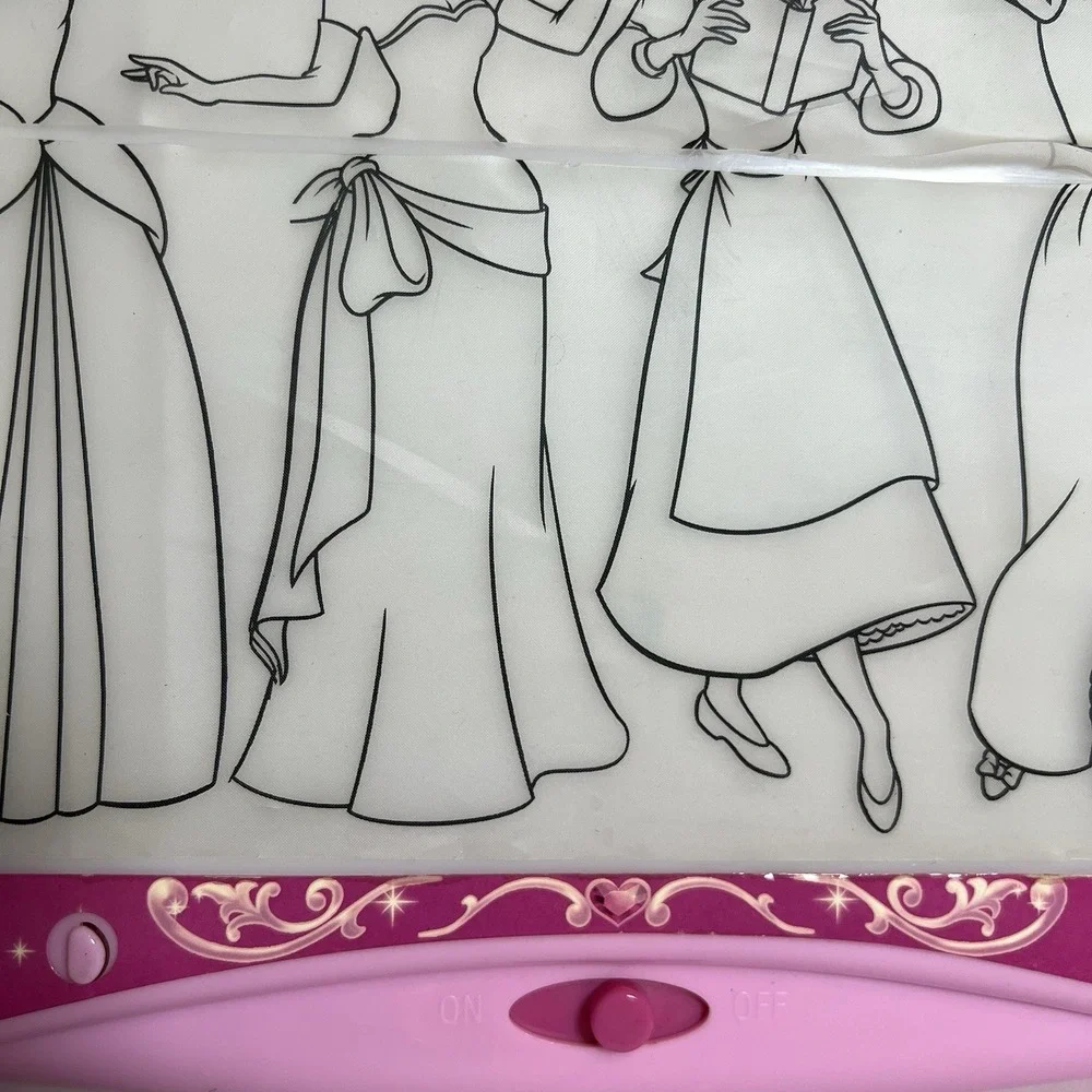 Tara Toy Disney‎ Princess Light Up Fashion Designer Tracing